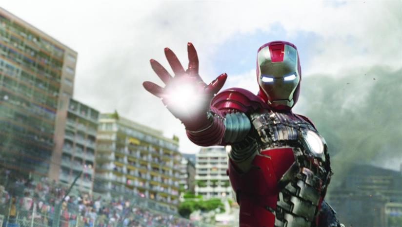 Steve Jobs chiamò Bob Iger solo per dirgli che odiava Iron Man 2 Un primo piano di Iron Man in una sequnza di Iron Man 2