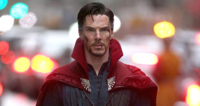 Benedict Cumberbatch, dalla serie Sherlock a Doctor Strange Benedict Cumberbatch è Doctor Strange sul set del film Marvel