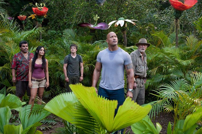 Viaggio Nell Isola Misteriosa Trama E Cast Del Film Con The Rock