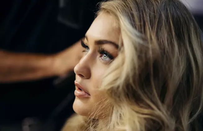 Gigi Hadid ha preso una pausa da Instagram Un primo piano di Gigi Hadid