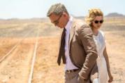 Bond 25, Daniel Craig sotto i ferri per l'infortunio alla caviglia sul set del film Una scena di Spectre