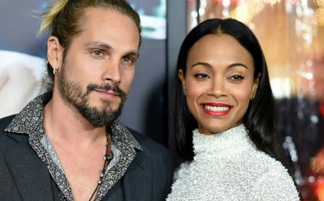 Zoe Saldana ha avuto il terzo figlio Primo piano di Zoe Saldana e Marco Perego