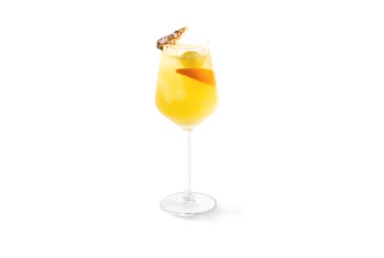 Prepara il cocktail Zammut Cobbler Il cocktail Zammut Cobbler