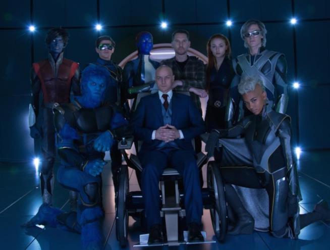 6 ragioni per cui sarà Mystica a morire in X-Men: Dark Phoenix Il Professor Xavier e gli X-Men in X-Men: Apocalisse