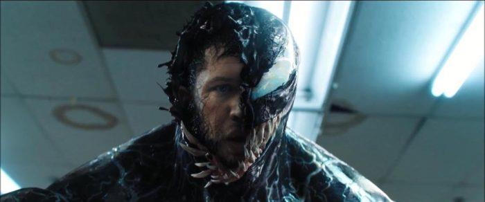 Venom Tom Hardy è Venom in una sequenza del film