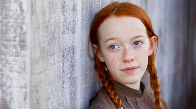 Le differenze tra i libri e la serie TV Chiamatemi Anna Anna, la protagonista di Chiamatemi Anna