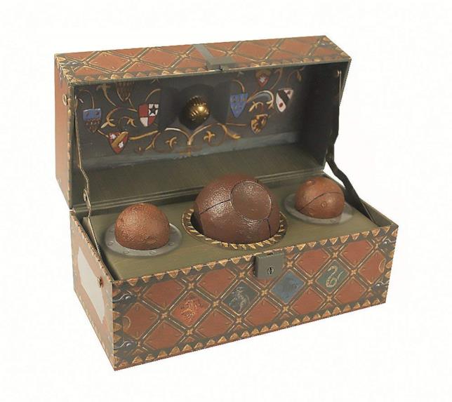 Harry Potter Collectible Quidditch Set Il baule con la replica delle palle per giocare a Quidditch