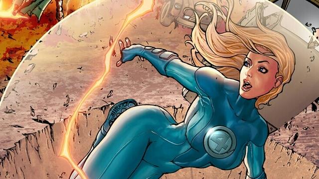 Susan Storm, la Donna Invisibile Susan Storm si protegge con uno dei suoi campi di forza