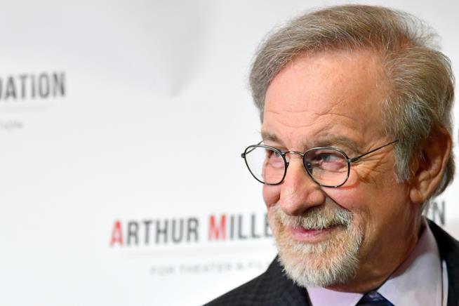 La guerra tra Spielberg e i film in streaming di accende Un primo piano del regista Steven Spielberg