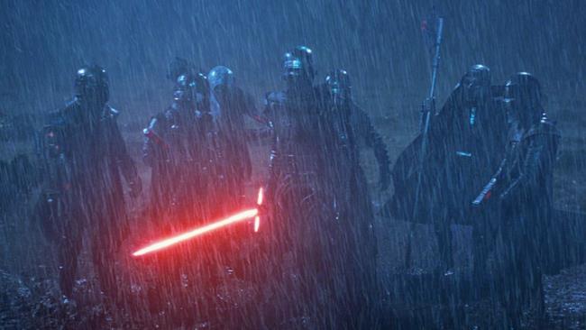 Rian Johnson parla dell'assenza dei Cavalieri di Ren in Star Wars: Gli Ultimi Jedi I Cavalieri di Ren