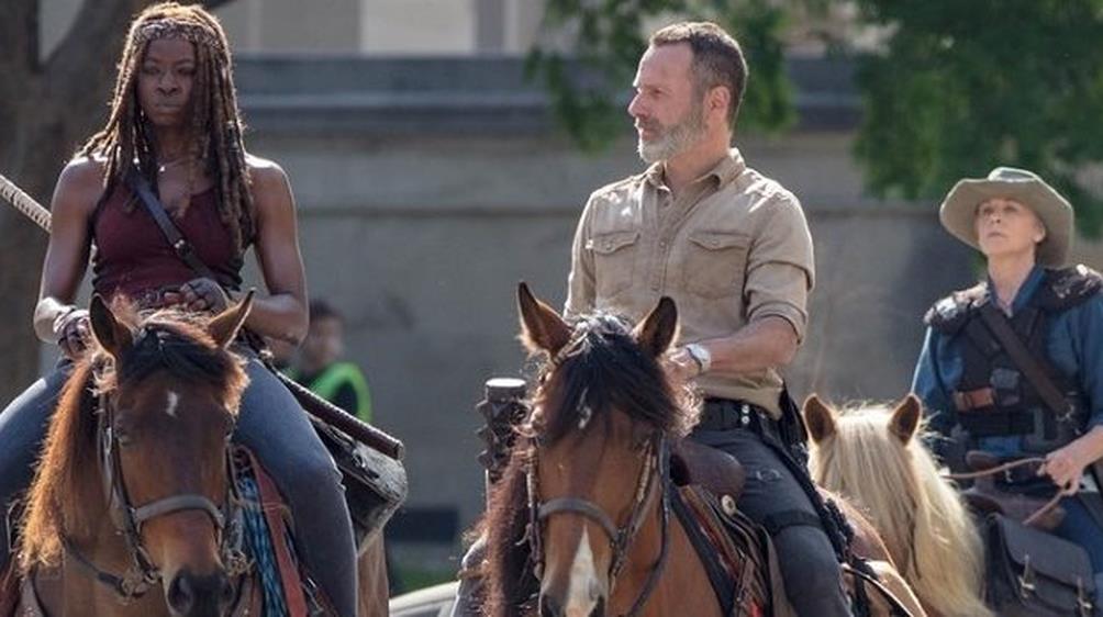 the walking dead 9x01 740x350