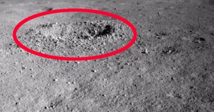 Il cratere del "lato oscuro della Luna" Il cratere situato a livello del "lato oscuro della Luna" dove è stata scovata la misteriosa sostanza gelatinosa