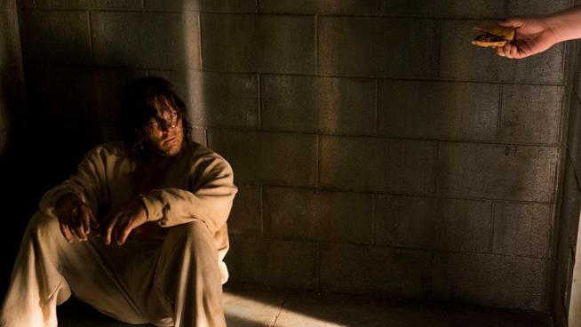 Norman Reedus ha ammesso che girare la stagione 7 di TWD è stato davvero duro per lui Daryl Dixon prigioniero di Negan nella stagione 7 di The Walking Dead