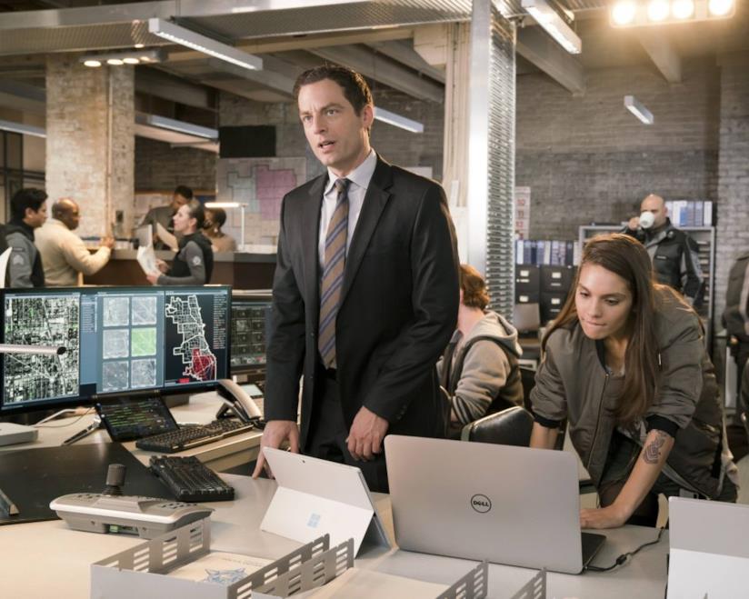 Presentato il trailer ufficiale di APB, nuovo crime show Una scena tratta dal pilot di APB con Justin Kirk