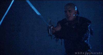 Connor MacLeod si scontra con Victor Kruger Lo scontro violento fra Victor Kruger e il protagonista Connor MacLeod