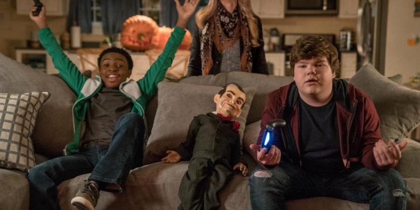 Il cast del film Piccoli brividi 2 - I fantasmi di Halloween Una scena del film Piccoli brividi 2