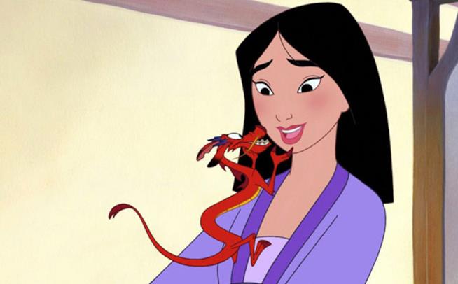 La colonna sonora di Mulan, con le canzoni originali e italiane Una scena del film Mulan