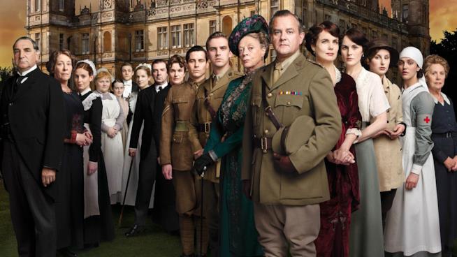 Downton Abbey potrebbe avere un sequel: Julian Fellowes torna a parlare del film Il cast di Downton Abbey