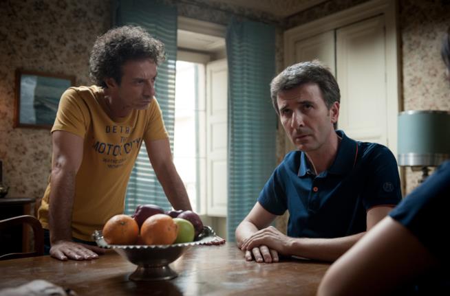 Andiamo a quel paese, trama e cast Una scena di Andiamo a quel paese