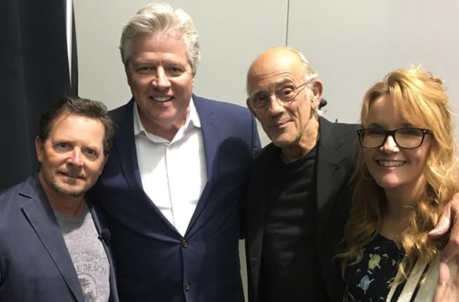Il cast di Ritorno al futuro di nuovo insieme alla Fan Expo di Boston Il cast di Ritorno al futuro: Michael J. Fox, Christopher Lloyd, Lea Thompson e Thomas Wilson