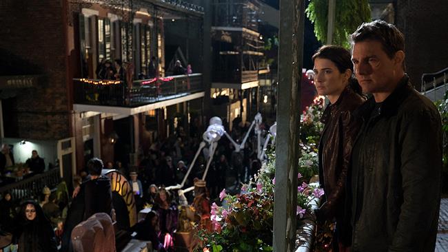 Jack Reacher: Never Go Back, foto dal set con Tom Cruise Jack Reacher: Never Go Back, foto Tom Cruise