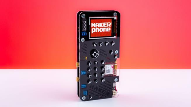 MAKERphone, il telefono fai-da-te un po' rétro Scatto ravvicinato del MAKERphone