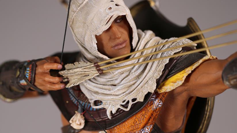 Ubisoft presenta le action figure ufficiali di Assassin's Creed Origins La statua di Bayek di Siwa