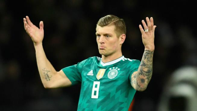 Germania eliminata ai Mondiali: colpa della PlayStation Il calciatore tedesco Toni Kroos