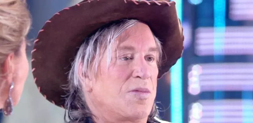 The Irishman, Mickey Rourke contro De Niro: 'Mi ha fatto estromettere dal film' Un primo piano di Mickey Rourke a Live - Non è la d'Urso