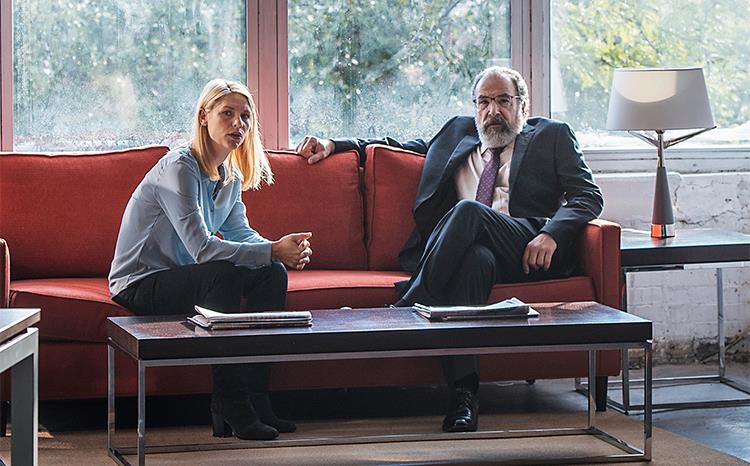In arrivo la stagione 6 di Homeland in Home Video Carrie e Saul in una scena della sesta stagione di Homeland