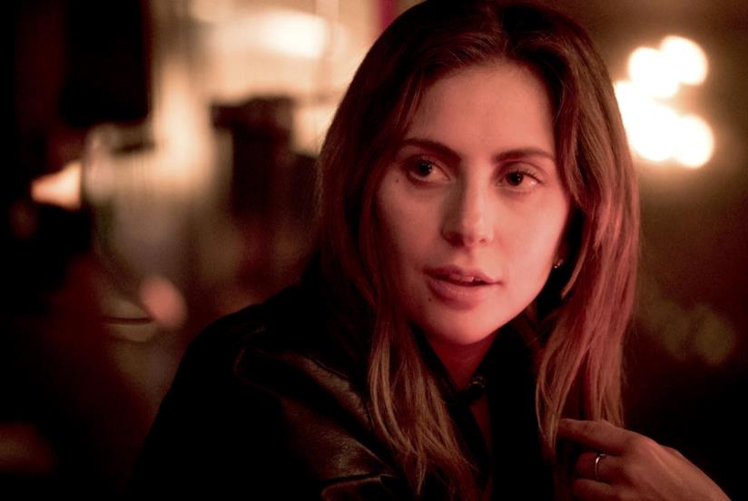 il nuovo tattoo di Lady Gaga su A Star is Born Lady Gaga in una scena di A Star is Born