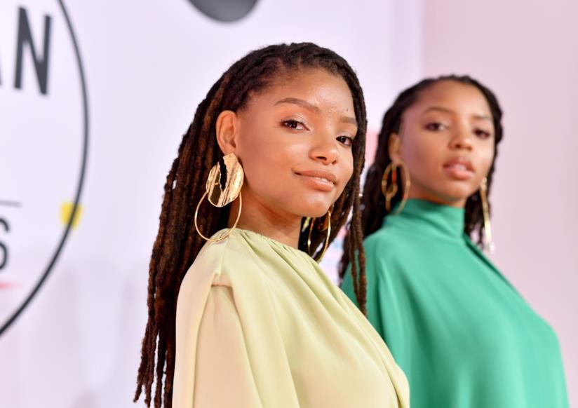 Disney difende la scelta di Halle Bailey nel ruolo di Ariel nel live-action de La Sirenetta Halle Bailey