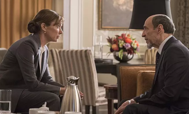 Recensione 6x03 di Homeland Elizabeth Keane e Dar Adal discutono nella 6x03 di Homeland