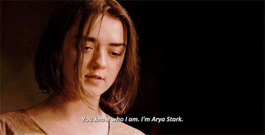 Arya Stark Una GIF con Arya Stark