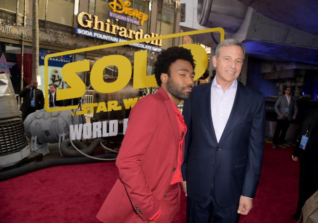 Bob Iger dice: 'Il problema con Star Wars? Abbiamo rallentato il passo' Immagine di Iger e Glover