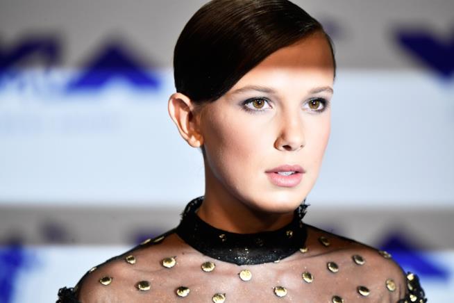 Millie Bobby Brown in I misteri di Enola Holmes Millie Bobby Brown in primo piano
