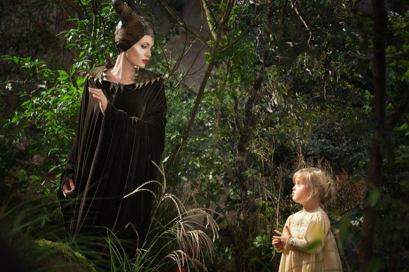 Angelina Jolie conferma il suo ritorno in Maleficent 2 Angelina Jolie in una scena del primo Maleficent