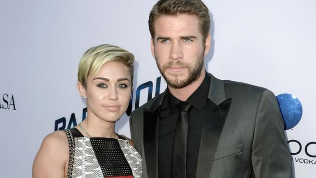 Liam Hemsworth e Miley Cyrus sposi in Australia? La coppia prepara le nozze Liam Hemsworth e Miley Cyrus insieme a un evento ufficiale