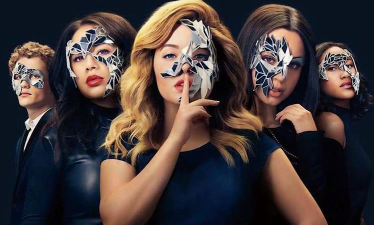 Tutto quello che c'è da sapere su The Perfectionists, il nuovo romanzo dell'autrice di Pretty Little Liars Un dettaglio dalla copertina del libro