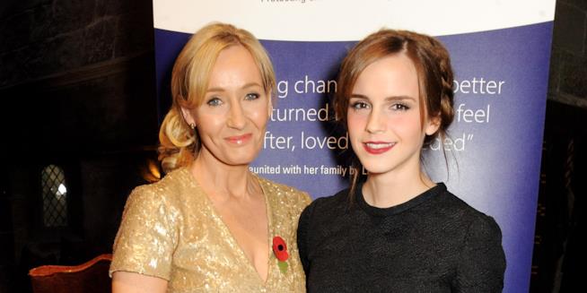 Emma Watson e J.K. Rowling celebrano su Twitter la Festa della Donna Primo piano di Emma Watson e J.K. Rowling