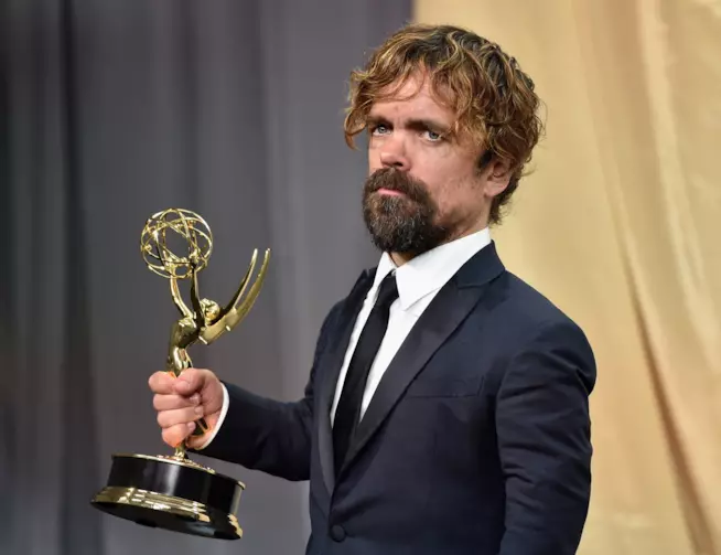 Peter Dinklage interpreterà Rumplestiltskin nel nuovo film Sony Peter Dinklage
