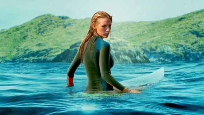 La recensione di Paradise Beach Blake Lively in Paradise Beach
