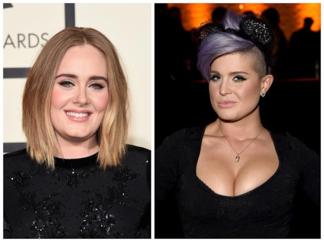 Kelly Osbourne condivide su Instagram una vecchia foto con Adele Primo piano di Adele e Kelly Osbourne
