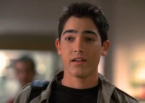 Tyler Hoechlin - Martin Brewer Tyler Hoechlin in Settimo cielo