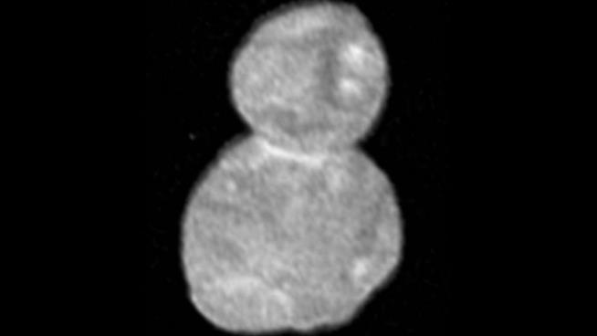 Ultima Thule, corpo celeste più lontano mai scoperto, somiglia a un pupazzo di neve Un'immagine di Ultima Thule, corpo celeste più lontano dalla Terra