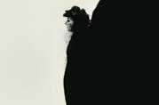 La pista di ghiaccio, la recensione del noir d'esordio di Roberto Bolaño Un dettaglio della copertina