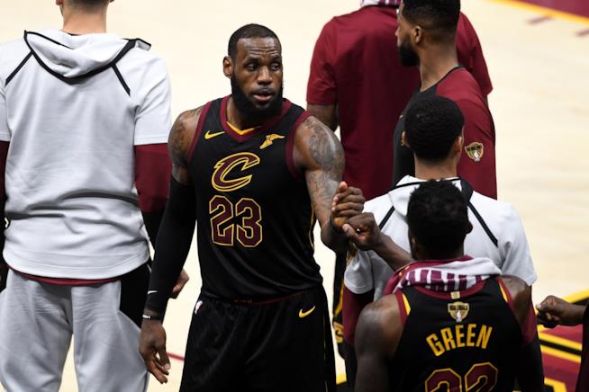 Lebron James sarà protagonista di Space Jam 2: il trailer in estate Lebron James, il più grande cestista al mondo