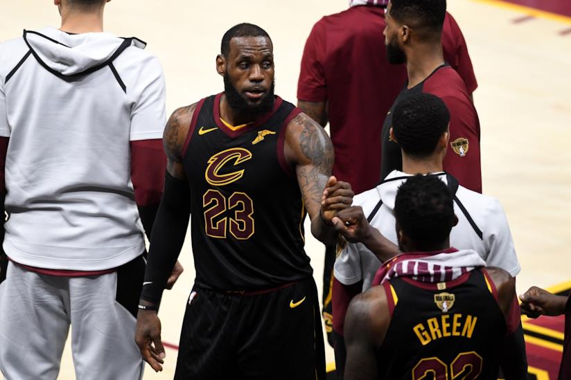 Lebron James sarà protagonista di Space Jam 2: il trailer in estate Lebron James, il più grande cestista al mondo
