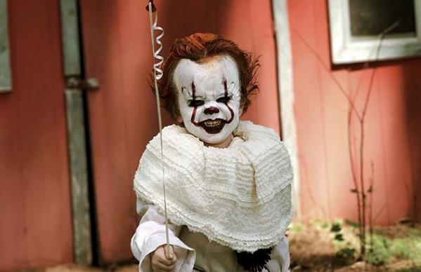 Il baby Pennywise è ancora più inquietante Pennywise in versione baby