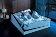 Ford brevetta un letto matrimoniale fatto apposta per chi "invade" gli spazi del partner mentre dorme! Ecco il nuovo letto brevettato da Ford, con sensori di pressione e nastro automatico.